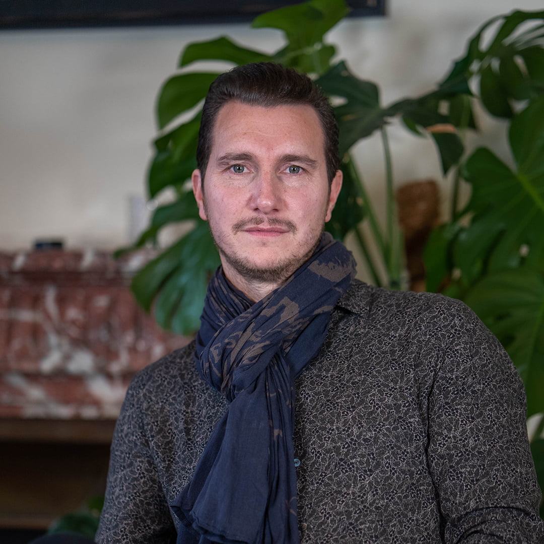 laurent-portrait